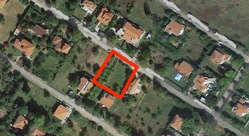 630 m² Plot