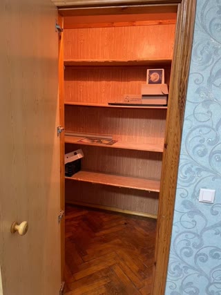 Продам 2к квартиру Центр (вулиця Алчевських)