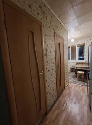 Продам 1к квартиру м. Студентська 10хвилин, вул. Гвардійців-Широнінців, перехрестя вул. Валентинівська, 520м.р