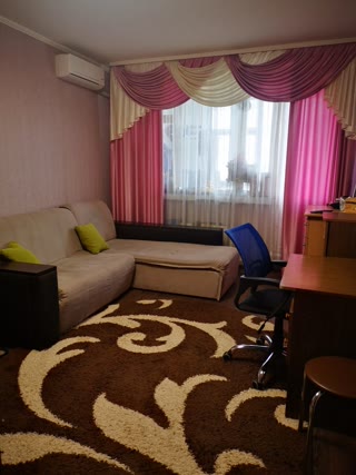 Продам 1 к квартиру Рогань