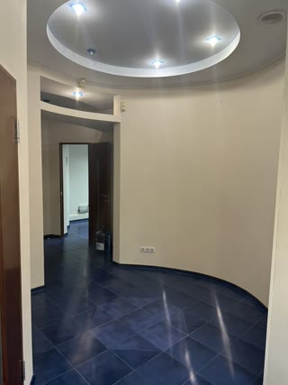Rent of a facade premises (Obolon Lypky)