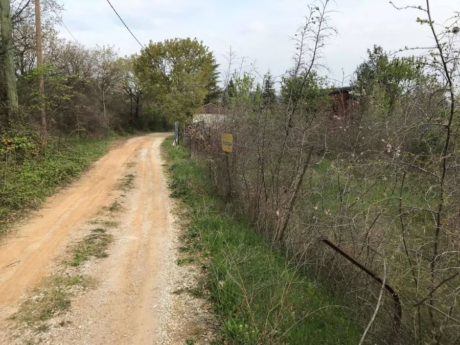 Parcel of 2700 m²