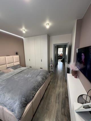 Продаж 3-кімнатну квартиру в ЖК Теремки біля Парку Пирогово та Феофанії
