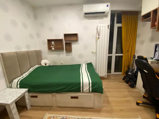 იყიდება 4 ოთახიანი ბინა საბურთალოზე