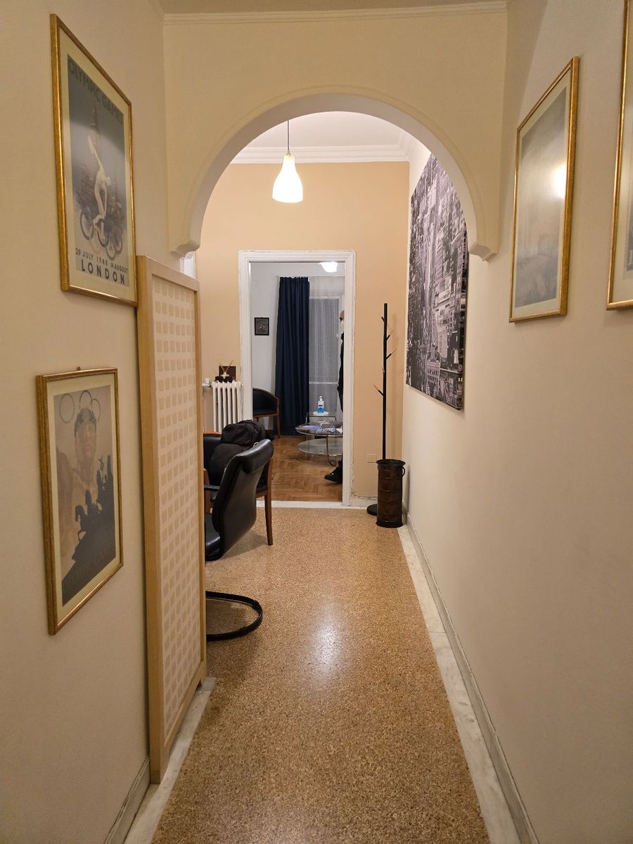 60 m² Office