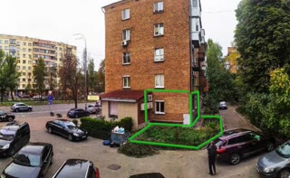 For sale 2-room apartment 37 m2 ideal for office cafe salon. Pechersk