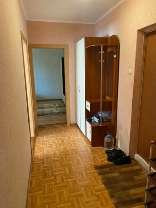Продається 2к квартира, вул. Олевська, метро Академмістечко, ліс