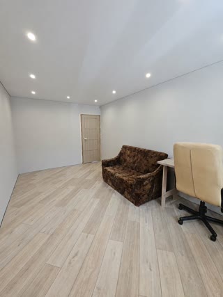 Продам  3 к. квартиру Салтовка. Метро Студенческая, Салтовская. 522 м/р