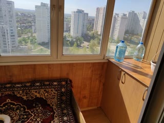 Продаж 2-кімнатна квартира на Троєщені