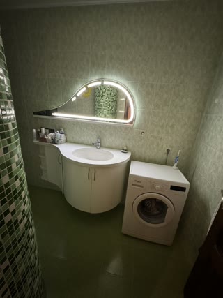 Продам 2к квартиру на Гагаріна