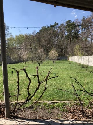 For Sale: House with a Bathhouse in Old Saltiv (200m to the Shore)