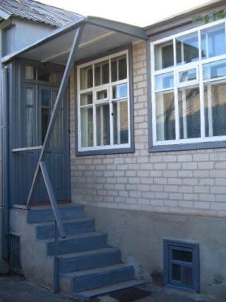 Участок з двома будинками в