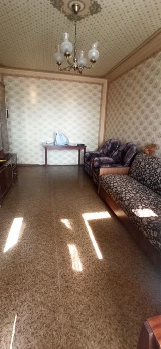 Продається 3-кімнатна квартира, вул. Каштанова, Деснянський р-н