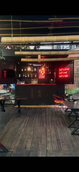 High-Liquidity Investment: Turnkey Asian Cafe-Bar at Europe Square