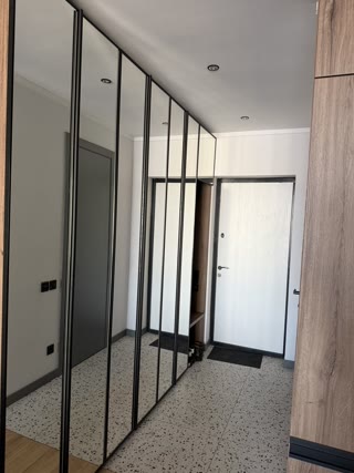 Продаж 1-кімнатної квартири в ЖК Славутич біля метро Славутич