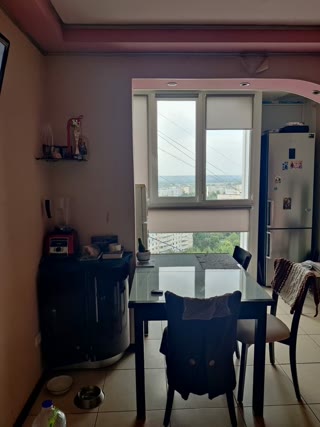 Продам квартиру 4 х кімнатну