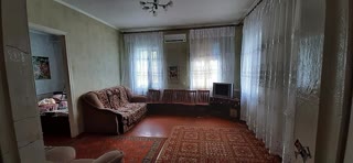 Будинок Красноград центр міста