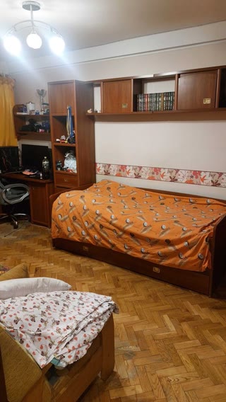 Продаж 3-кімнатна квартира в затишному мікрорайоні “Микільська слобідка” • 10 хв до метро “Лівобережна”
