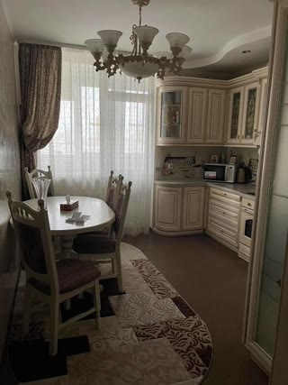 Продаж 2-кімнатної квартири в ЖК Венеція біля метро Іподром