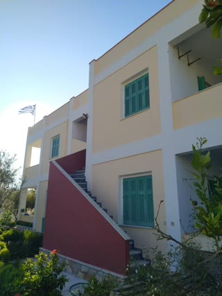 300 m² Detached House