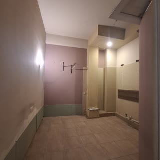 ქირავდება უნივერსალური კომერციული ფართი საბურთალოზე.
