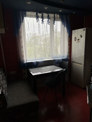 Продам 1к квартиру метро Індустріальна