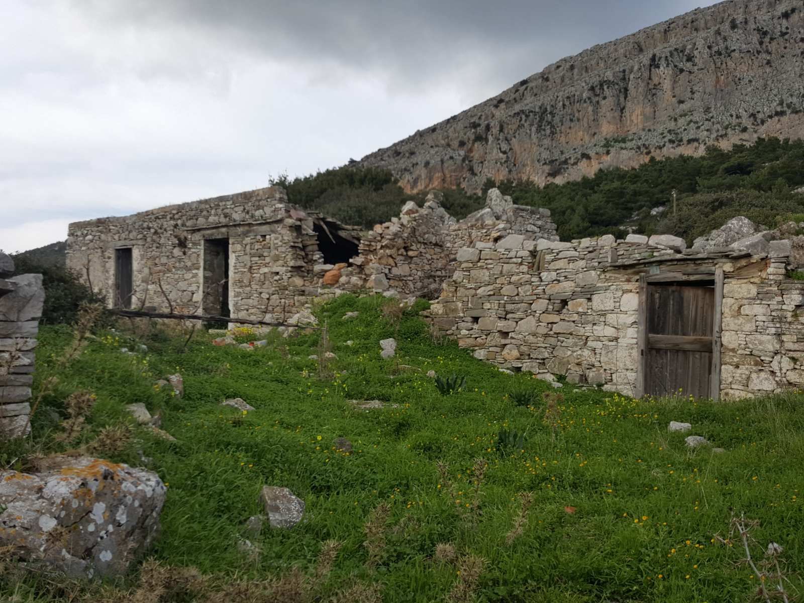 Μονοκατοικία 76τ.μ.