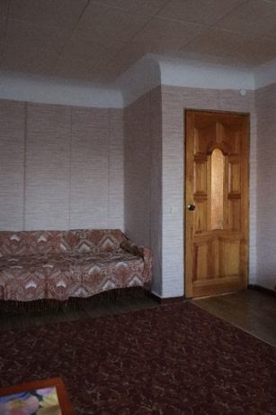 For sale 2-room apartment with cosmetic renovation