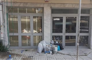 100 m² Store