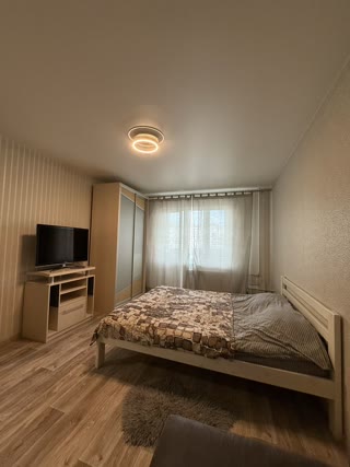 Продається 1-к квартира 43 кв. м. метро Харківська
