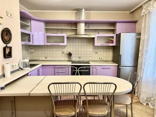 For Sale 3-Room Apartment 104 m2 Holosiivskyi, Zoe Butenko