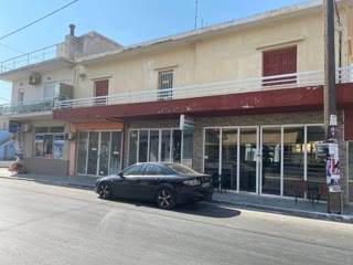 368 m² Building