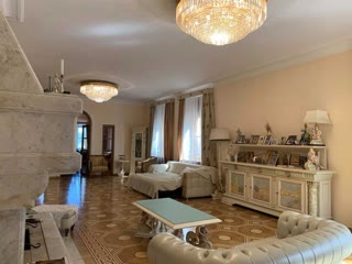 Продаю особняк 972 м2. 32 сот. Киев. Подольский район. Ветряные Горы