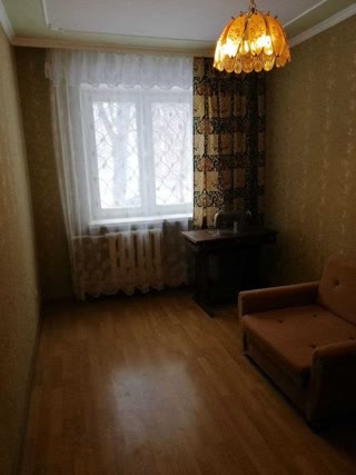 Продам трьохкімнатну квартиру, Нові Дома