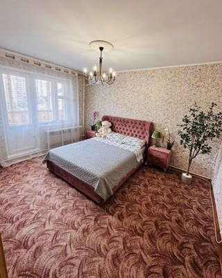 Продаж 4к квартири 115 м² на вул. Бориса Гмирі, метро Позняки у пішій доступності