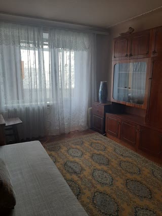 Продам 1-комнатну квартиру Павлово Поле