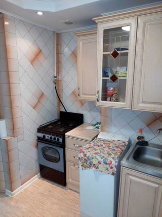 Продаєтьмя 2-кімнатна квартира, Подільський р-н