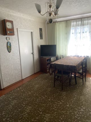 Продам 4к квартиру на Залютино