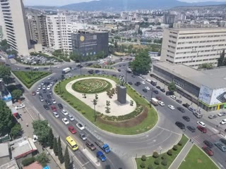 ქირავდება 3 ოთახიანი ბინა საბურთალოზე