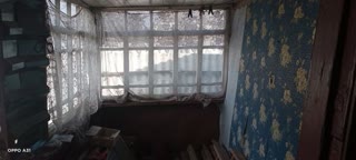 Продам земельну ділянку з невеличким будиночком