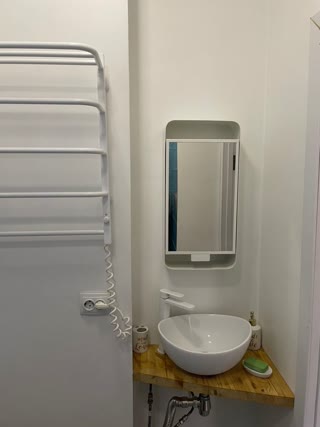 Продаж 1-кімнатної квартири в ЖК Комфорт Таун біля метро Лівобережна