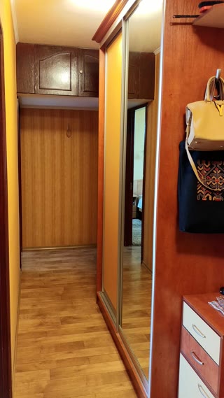 Продам 3х к квартиру Рогань