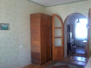 apartment from a! urgent sale! 3-room Stalinka, row
