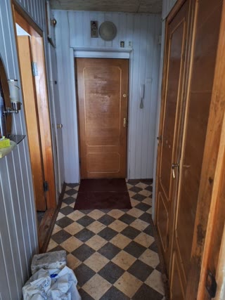 For Sale 2-Room Apartment near Industrialna Metro