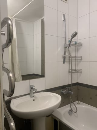 Продається 1-к квартира на Оболоні, вул. Героїв Дніпра