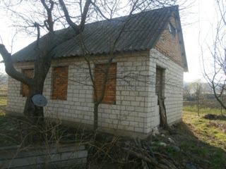 Срочно продам будинок в Куп'янськузловій або поміняю на квартиру