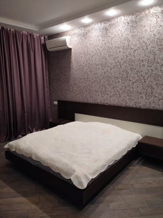 Продаж 3-кімнатна квартири в ЖК «Царське Село» Центр Київа метро Печерська