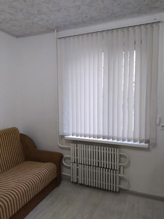 Продам гостинку Центральний Ринок, Центр