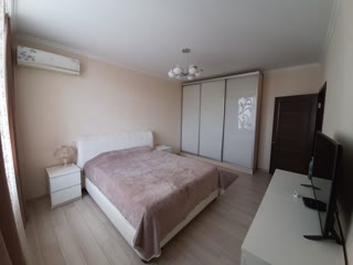 Продаж 3-кімнатну квартиру в ЖК Зелений Острів біля метро Берестейська та парку Нивки