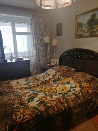 Продаж 4-кімнатної квартири на Позняках